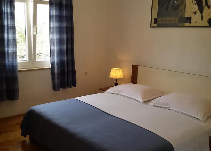 Appartement Klara Primošten